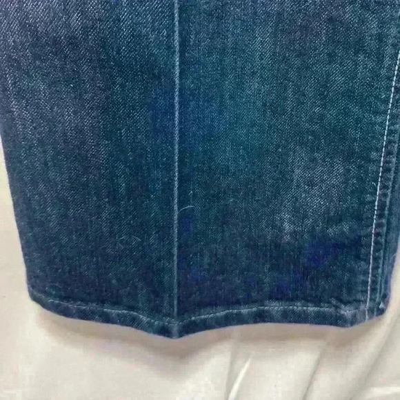 Excellent Condition, Banana Republic, Urban Trouser Jeans in size 6.  31” inseam - Picture 5 of 9